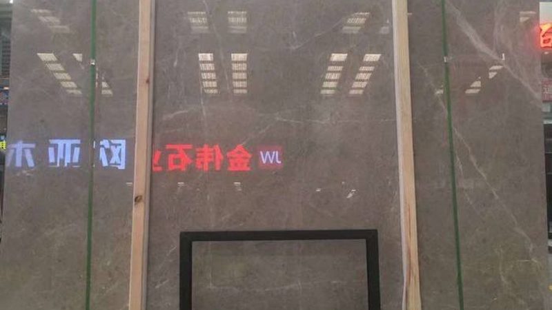 微晶石背景墙，如何正确安装与维护？**